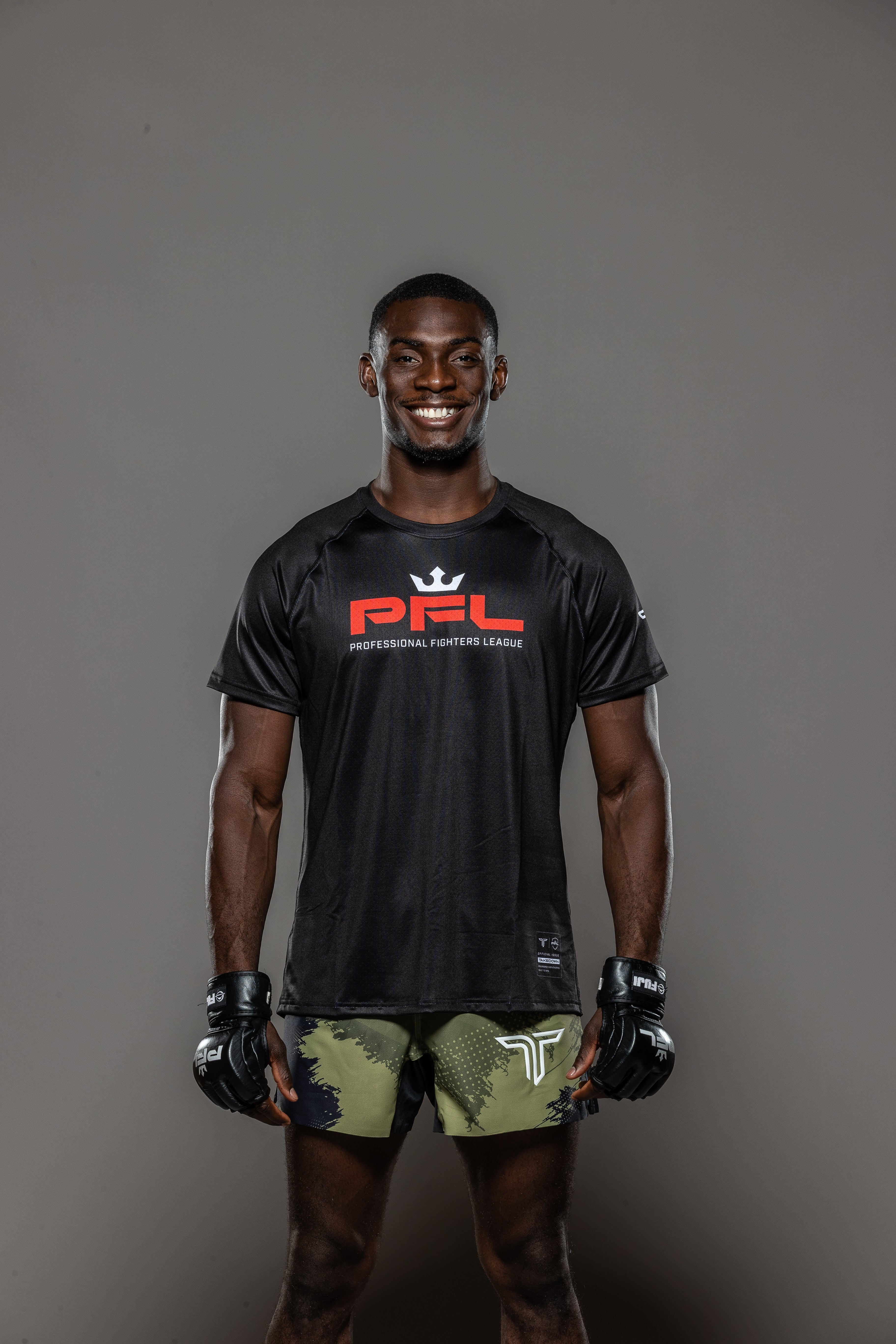 Cornermen Raglan Top Red Logo - Black