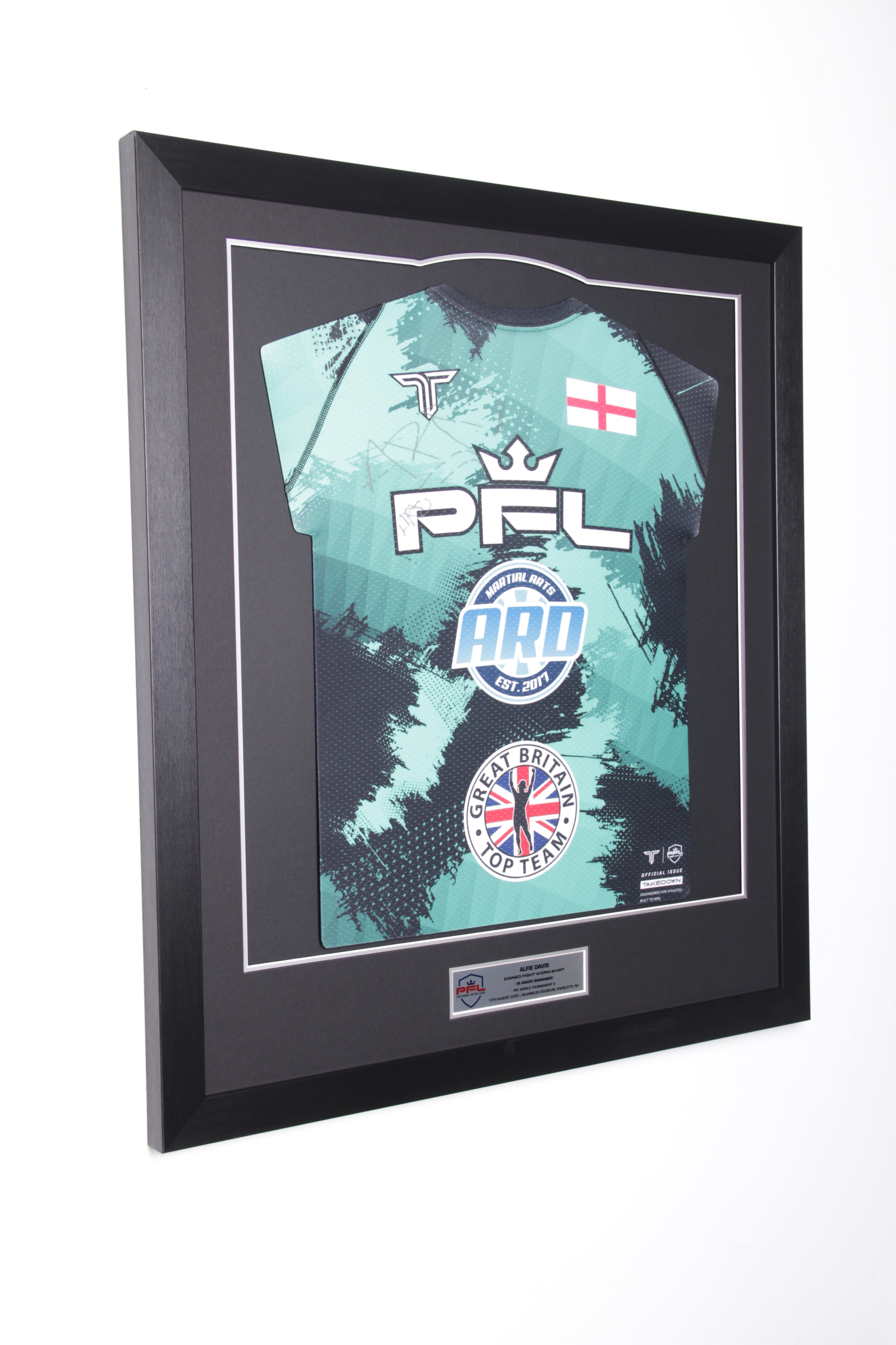 Alfie Davis Signed Fight Worn Shirt