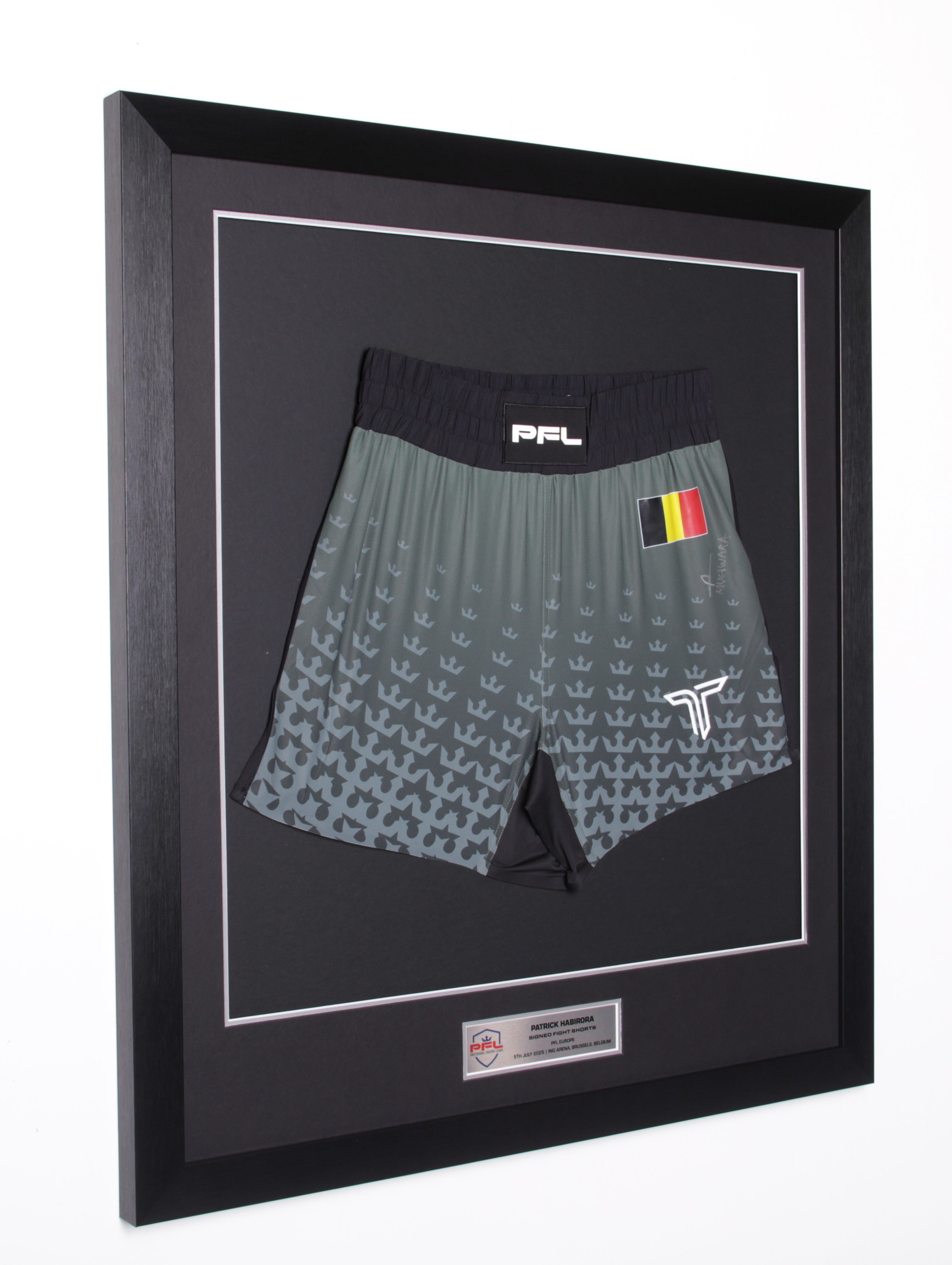 Patrick Habirora signed Shorts
